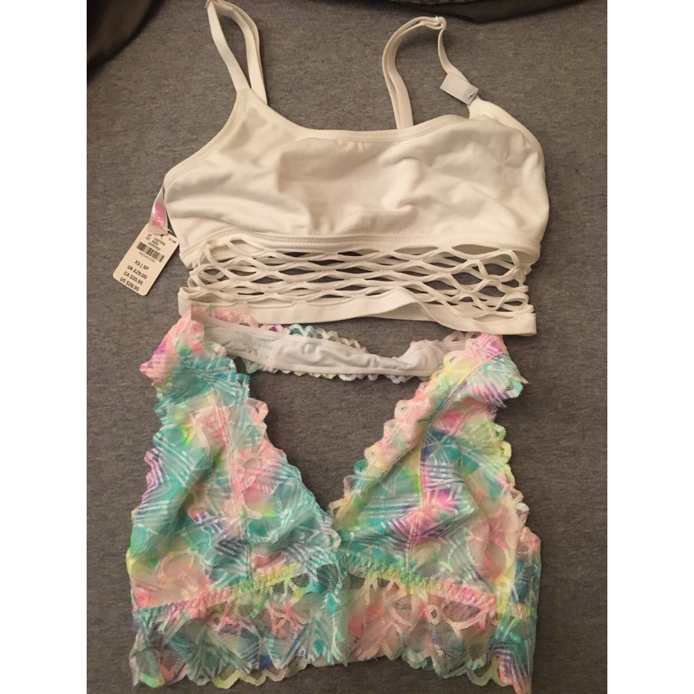 Two Vs Bralettes - image 1